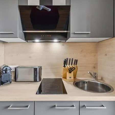 Suite4me I Klima I Kueche I Balkon Dietzenbach